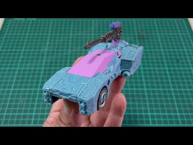 Transformers Legacy Evolution Ascenticon Kaskade (Alt mode to Robot mode)