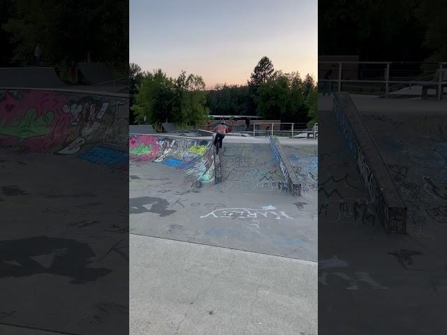 Made a dropper post with my butt #bmx #shorts