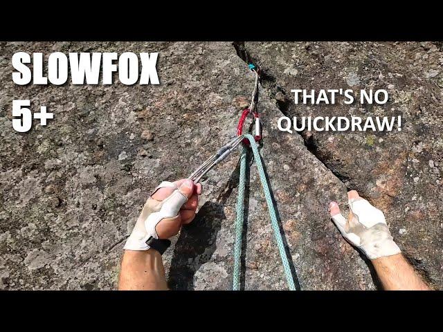 Running out of QDs and innovating: Slowfox (P2) (5+), Utby | POV Trad Climbing