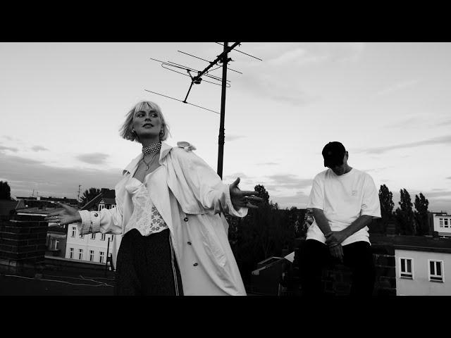 TRETTMANN FEAT. ALLI NEUMANN - ZEIT STEHT - PROD. KITSCHKRIEG (OFFICIAL VIDEO)