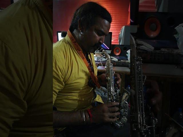 Saxophone | Pakistani Saxophone Player | Pakistani Talent | Saxophone Live | Ikka Records