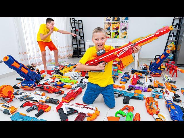 Nerf Gun Game: Random Lukcy or Unlucky Nerf Blaster Challenge w/ Roman and Max