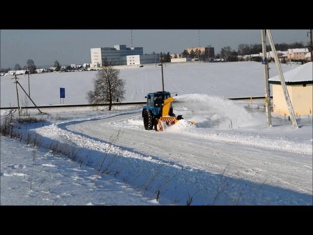 Снегоочиститель ДЭМ 124 захват снега отвалом