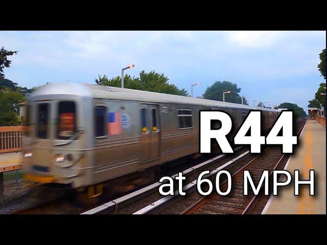 A R44 Express train passes Jefferson Av at 60 mph - Staten Island Railway