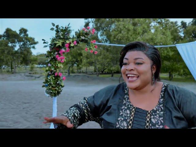 Eunice Manyanga - Célébrer- Clip officiel 