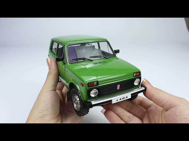 Solido 1:18 LADA NIVA GREEN 1980 (S1807304) Diecast Car Model