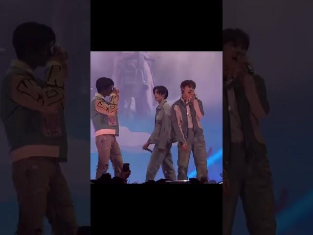 Heeseung you are so obvious!!#sunoo #enhypen #heeseung #engenes #heesun #heenoo #jay