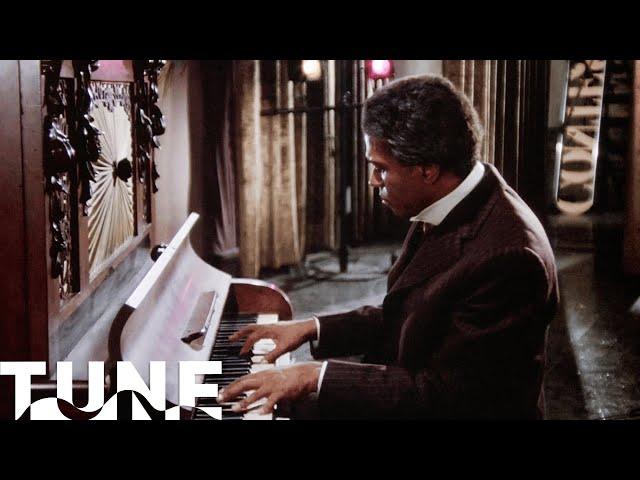 Scott Joplin Performs 'The Entertainer' (HD) | Scott Joplin (1977) | TUNE