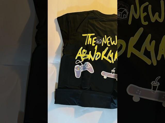 Stop Motion styled Unboxing.                           #vayrete #unboxing #tshirt #streetwear