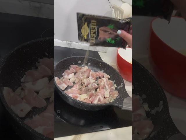 Паста с курицей в сливочном соусе!Пальчики оближешь  #рецепт #еда #вкусно