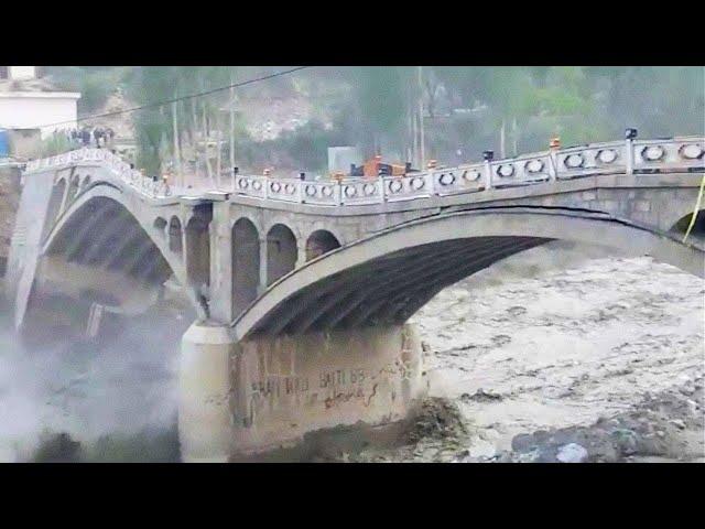 5 Massive Bridge Failures Caught On Camera