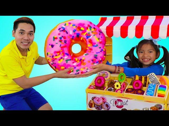 Wendy Pretend Play with Donut Bakery Shop Pretend Food Toys