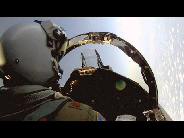 The Intense Dogfight Between a U.S. Pilot and an Iraqi MiG