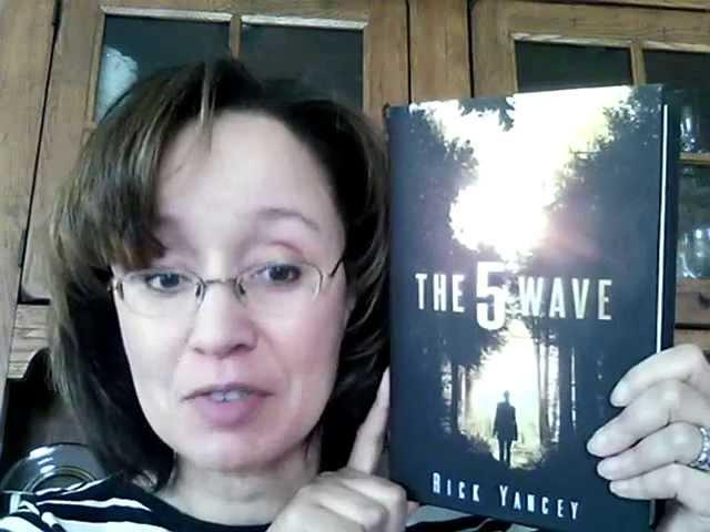 Pam discusses The 5th Wave by Rick Yancy