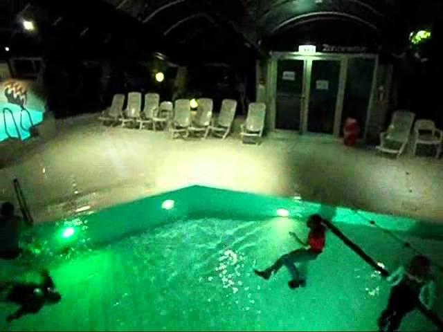 poolparty 15januari12_0001.wmv