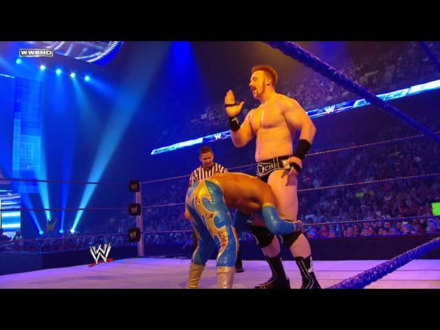 SmackDown: Sin Cara vs. Sheamus