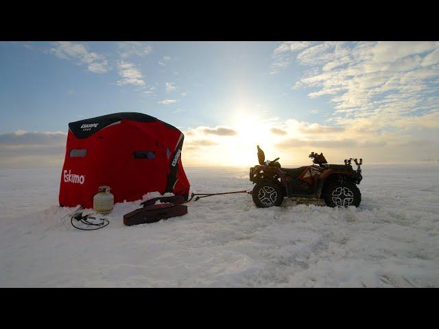 Wind Storm Walleyes in South Dakota - In Depth Outdoors TV S16 E10