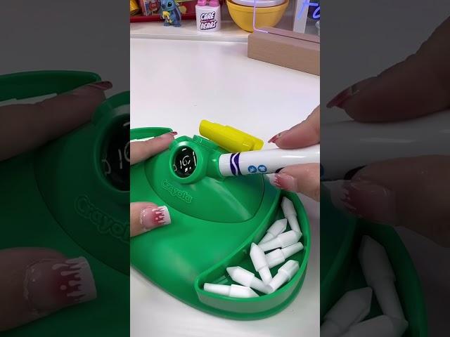 Crayola Marker Mixer  #crayola #markers #asmr #shorts