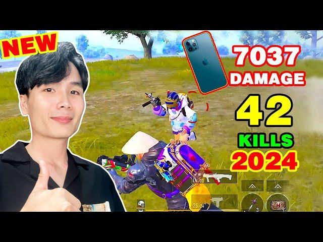 The Mobile Record: 7037 Damage - Tacaz solo squad 42 KILLS | PUBG Mobile