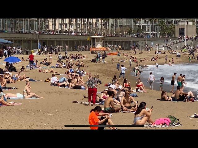 Barcelona Beach Walk / Somorrostro Beach / Barcelona Summer 2022