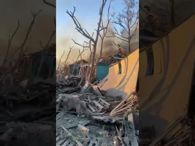 РФ ракетами обстріляла курортне селище Затока / РФ обстреляла ракетами курортный поселок Затока