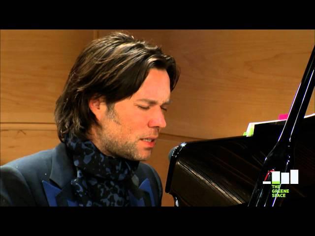 Rufus Wainwright, "Respectable Dive", Live in The Greene Space