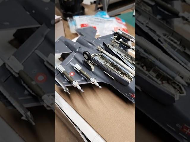 Beautiful Tamiya F-35A Lightning II unboxing!