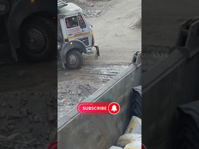 tata हाइबा #powerfull tipper#zunge dai#youtube shorts#vairal #subscribe #ido truck vlogs