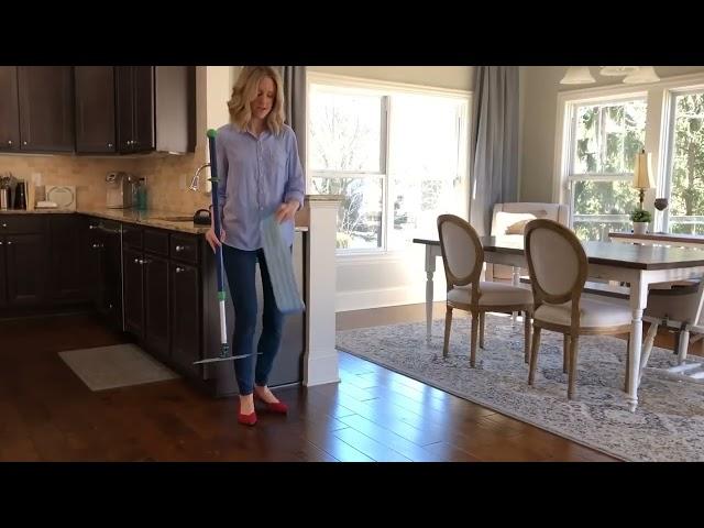 Norwex Mop Demo with Caressa