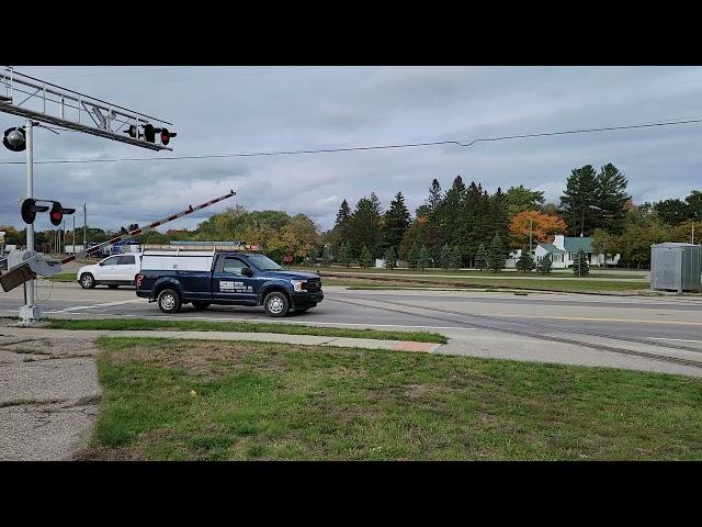 Here is someone who doesn't understand what to do at a Railroad Crossing in Clare MI  on 10/22/2021