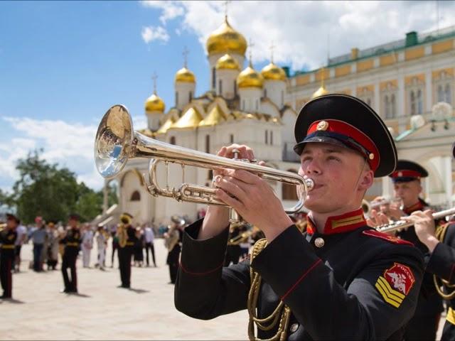 Шаг вперед, Суворовцы, Надежда Буднева