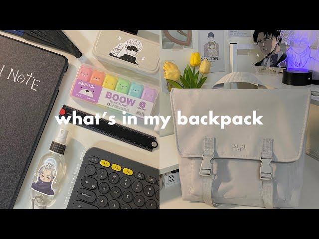 what’s in my backpack ️ ft. MAH // uni edition