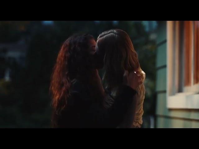 Euphoria / Kissing Scenes — Rue and Jules (Zendaya and Hunter Schafer)