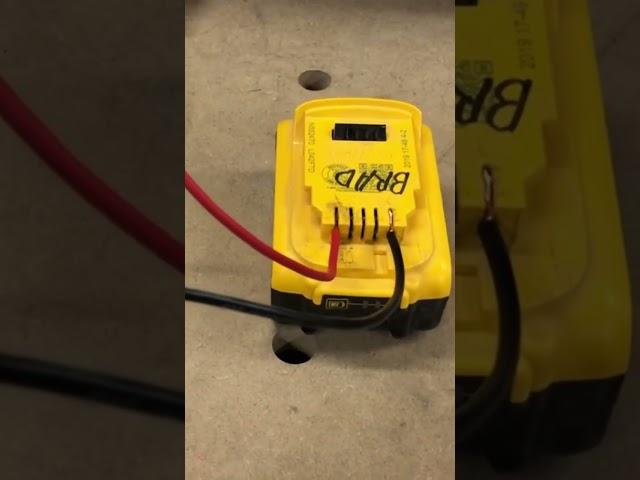 How to fix a battery #dewalt#batterysave #diy