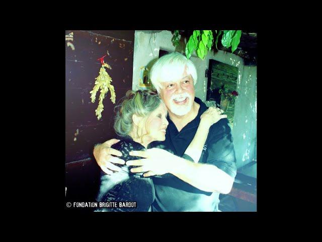 Collectif Libérons Paul WATSON Ft. FONDATION BRIGITTE BARDOT - LIBERTE POUR PAUL WATSON