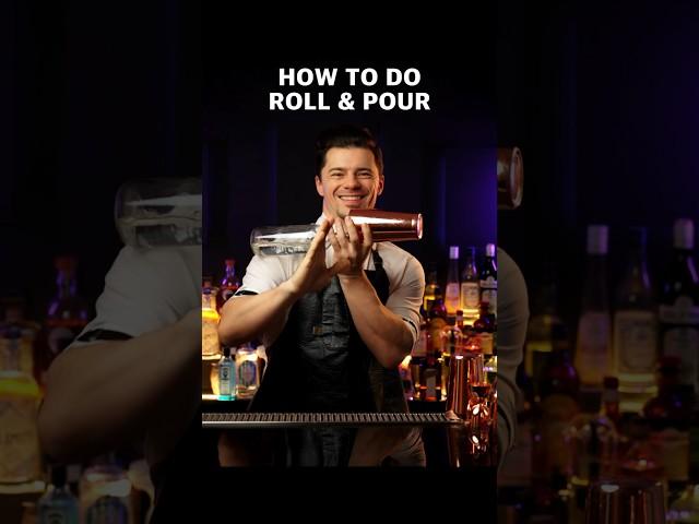 flair tricks HOW TO DO ROLL & POUR 1 bottle & 1 shaker #flairbartending #bartender #bartricks