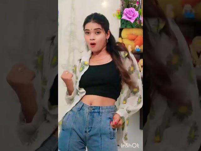 Kamar up ⬆️ Kamar down ⬇️,,#shortvideo #bhojpuri #dance #bhojpuridance #viralvideo #reels