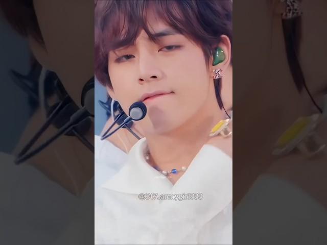 Maula mere maula Kim taehyung hot  whatsapp status  @Ot7..armygirl883 #bts#v#btsarmy#shorts