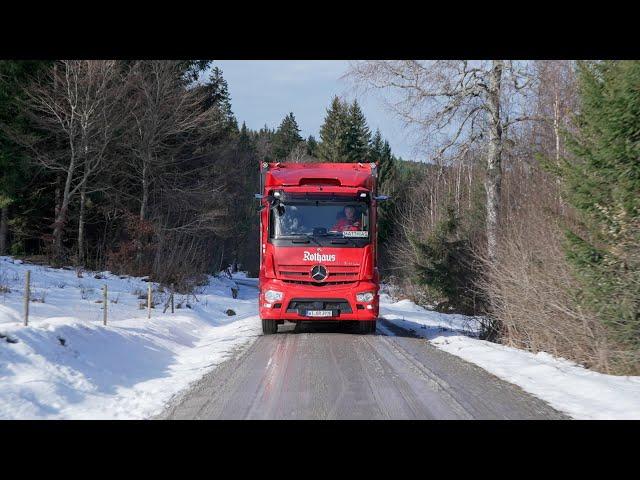 Zu Besuch bei Rothaus mit ihrer 5 eActris 400 Flotte