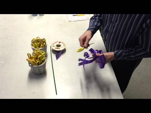 How to make a simple bow - multi loop and chocolate box style bow -