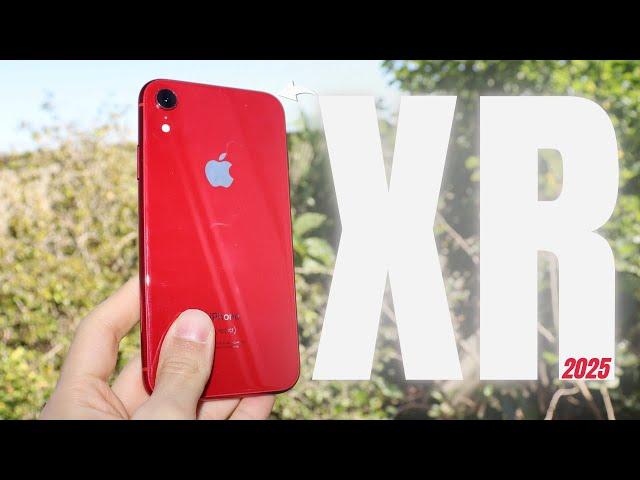 USING iPHONE XR in 2025 || IS IT STILL GOOD?