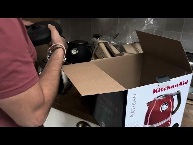 Unboxing KitchenAid Artisan black cast iron Kettle