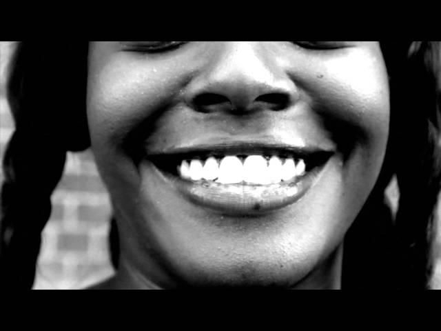 AZEALIA BANKS - 212 FT. LAZY JAY