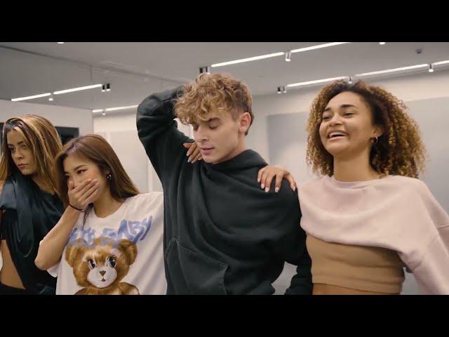 Watch Josh Try To Dance With The Girls!