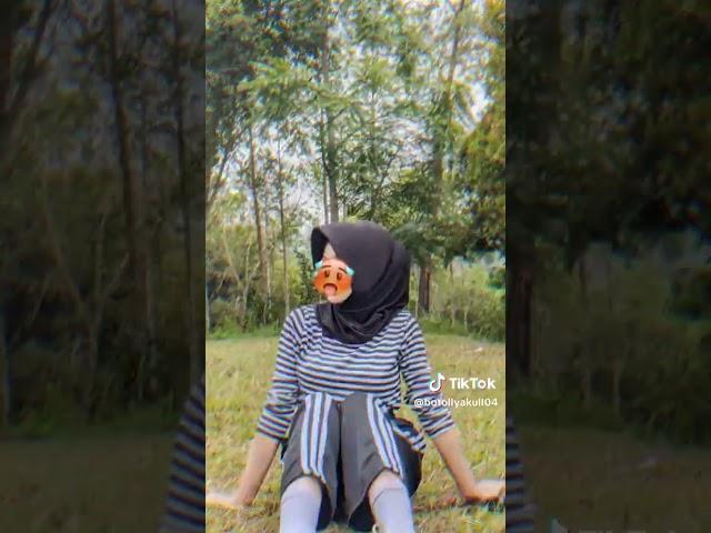 TIKTOK JILBAB ESEMPEH GUNUNG GEDE