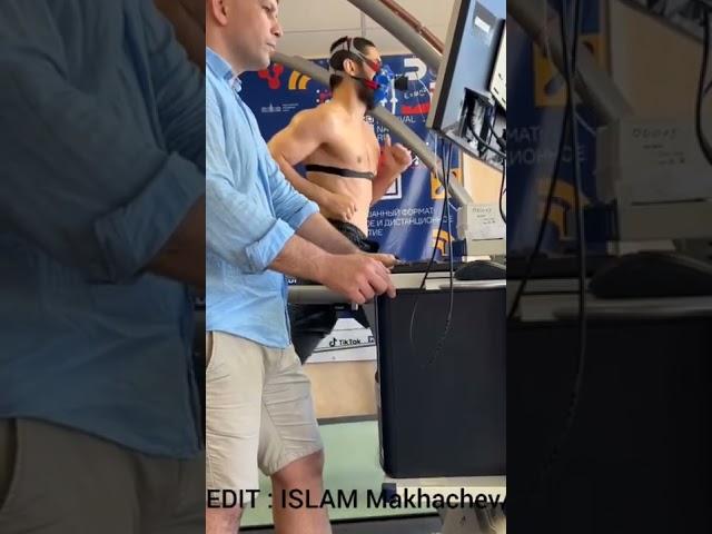 ISLAM MAKHACHEV TRAINING | credit : islam makhachev / ig | INFOSPORTS | #ufc  #mma  #sports