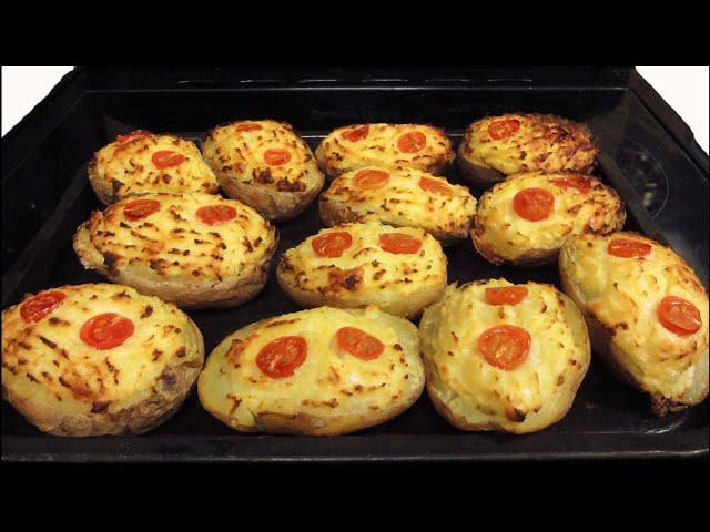 Stuffed Jacket Potatoes with Cheesy Potato Sauce Recipe