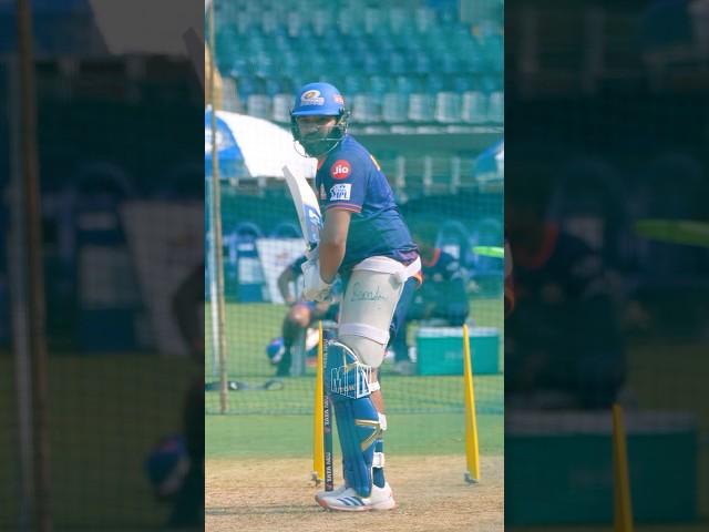 Current mood  𝙃𝙊𝙊𝙆𝙀𝘿 onto this RO-HIT  | #MumbaiIndians #PlayLikeMumbai