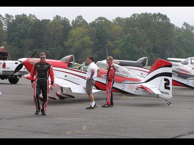 Redline RV-8 Aerobatics at Flying W Airshow Medford NJ Oct-7-2018