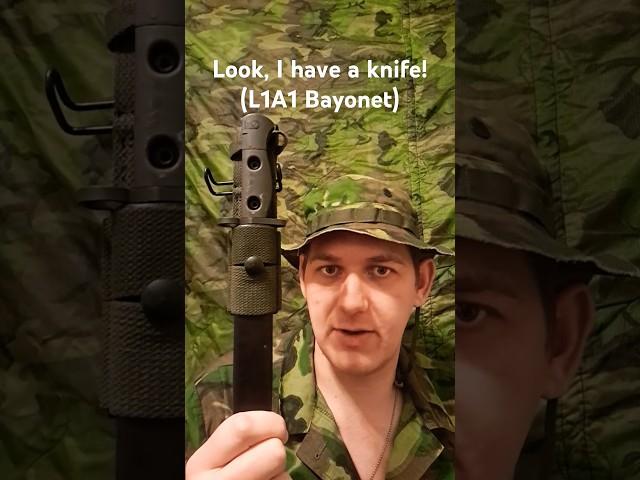 Checking out the L1A1 (The FN FAL Bayonet) #vietnamwar #army #vietnamhistory #anzac